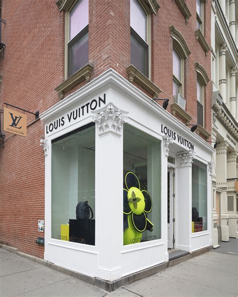 louis vuitton pop up soho